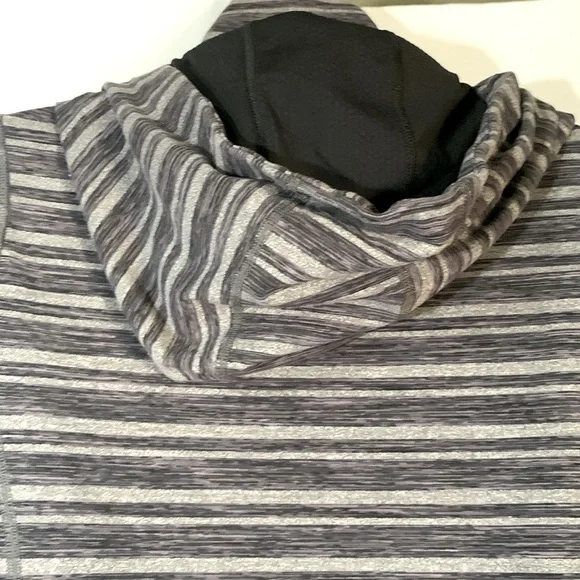 LULULEMON SCUBA HOODIE - Picture 5 of 7